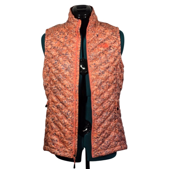 The North Face Quilted Puffer Vest ThermoBall Coral Tangerine Speckle Print - Picture 2 of 12